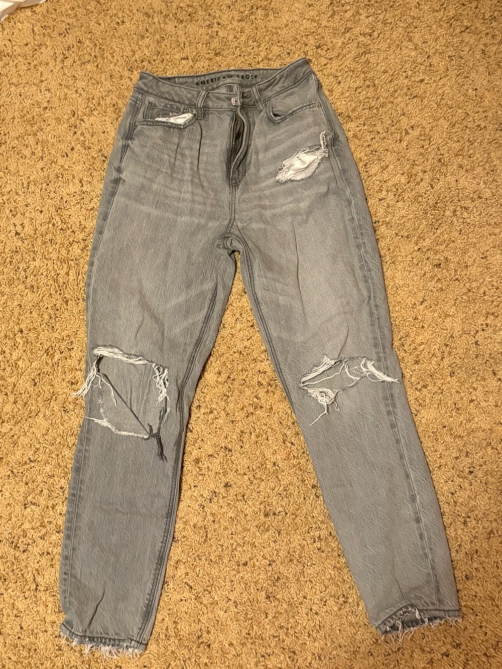 American Eagle Outfitters Light Gray Distressed Boyfriend Jeans